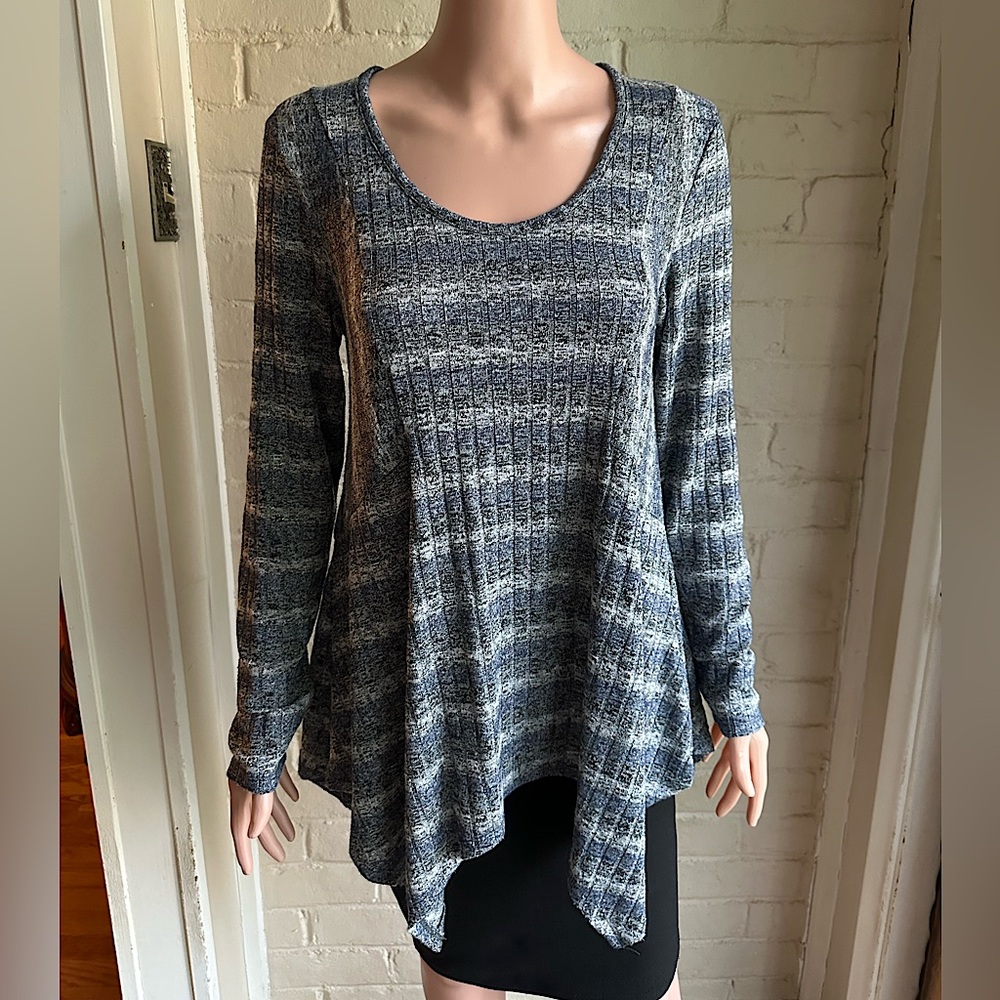 Knox Rose size small gray blue and silver long sleeve striped sweater